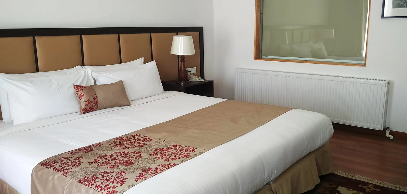 Hotel Sera Courtyard